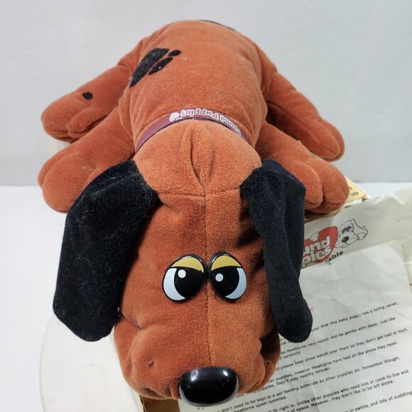 Vintage 1980 Tonka Pound Puppies Original w/ Box + Papers 14 Inch Long - Picture 2 of 12